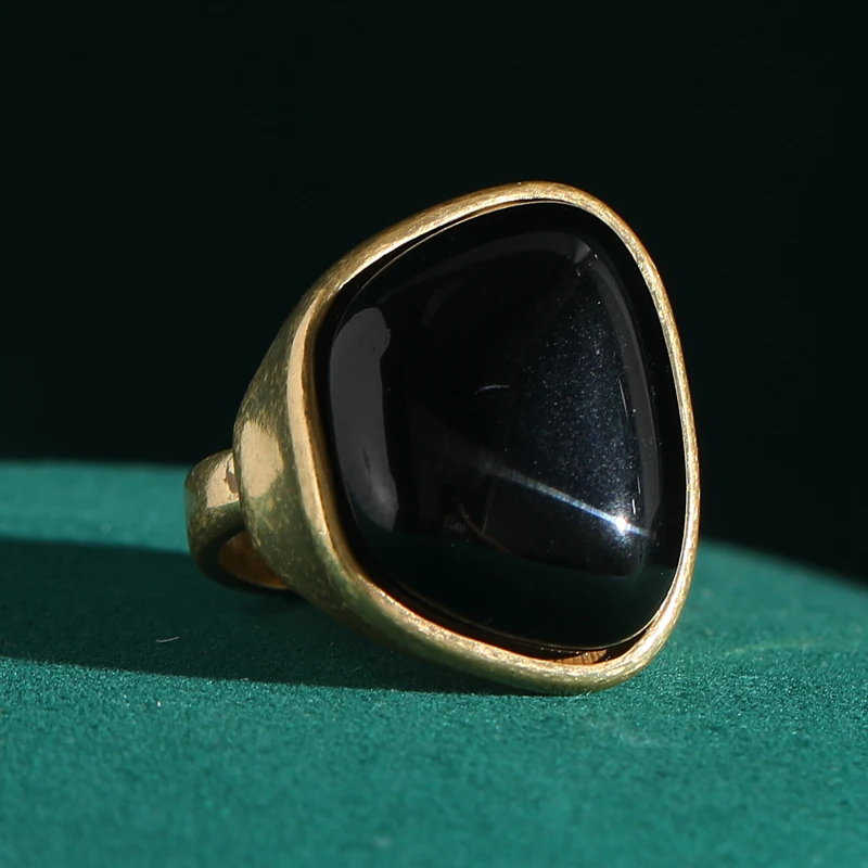 Bagues vintage en pierre naturelle lisse noire bijoux de luxe de qualité, couleur or antique, designer, pour fêtes et thanksgiving – Image 2