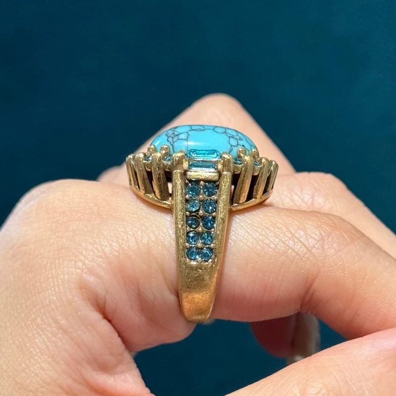 Bague carrée vintage en turquoise, pierre naturelle bleue, strass, plaqué or antique, de luxe, de marque, pour soirée – Image 4