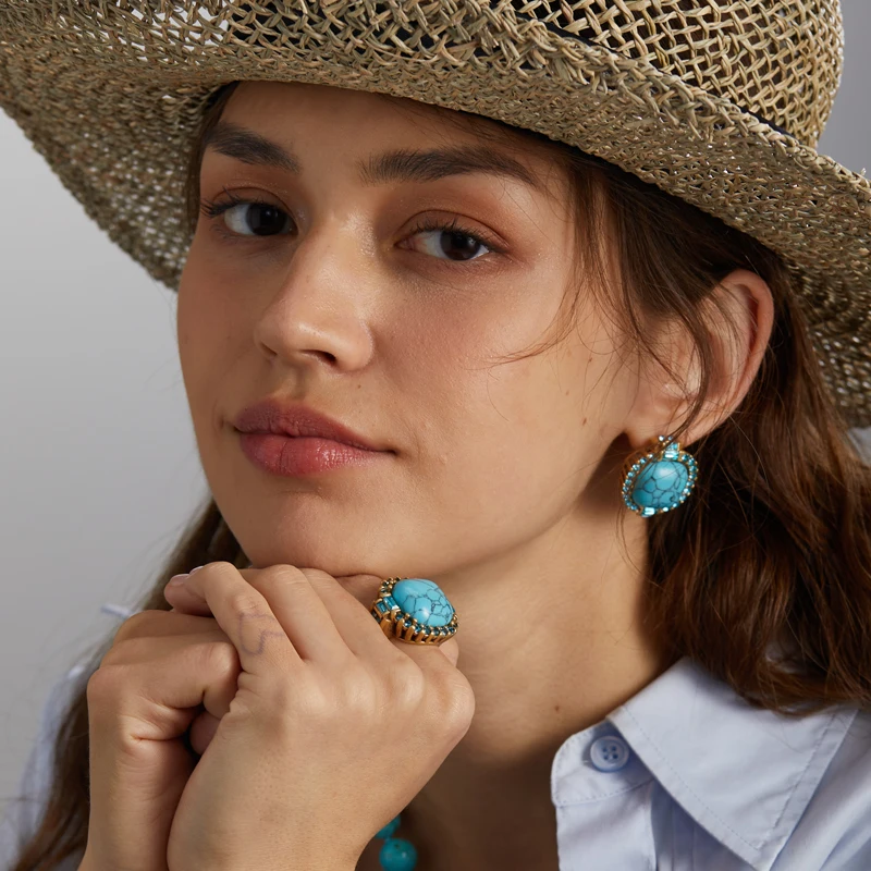Bague carrée vintage en turquoise, pierre naturelle bleue, strass, plaqué or antique, de luxe, de marque, pour soirée – Image 3